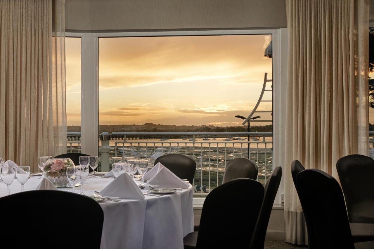 Langstone Quays Resort, Portsmouth Хавант Екстериор снимка