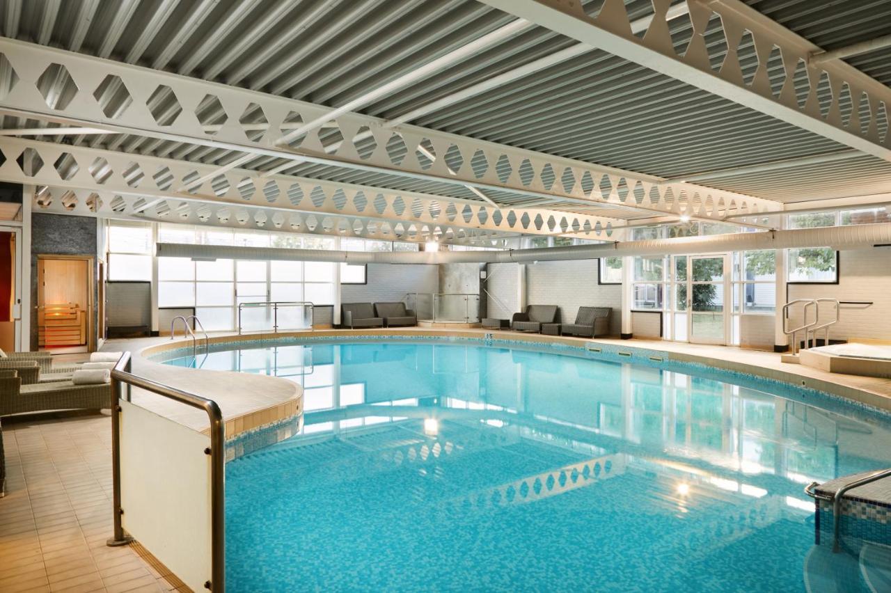 Langstone Quays Resort, Portsmouth Хавант Екстериор снимка