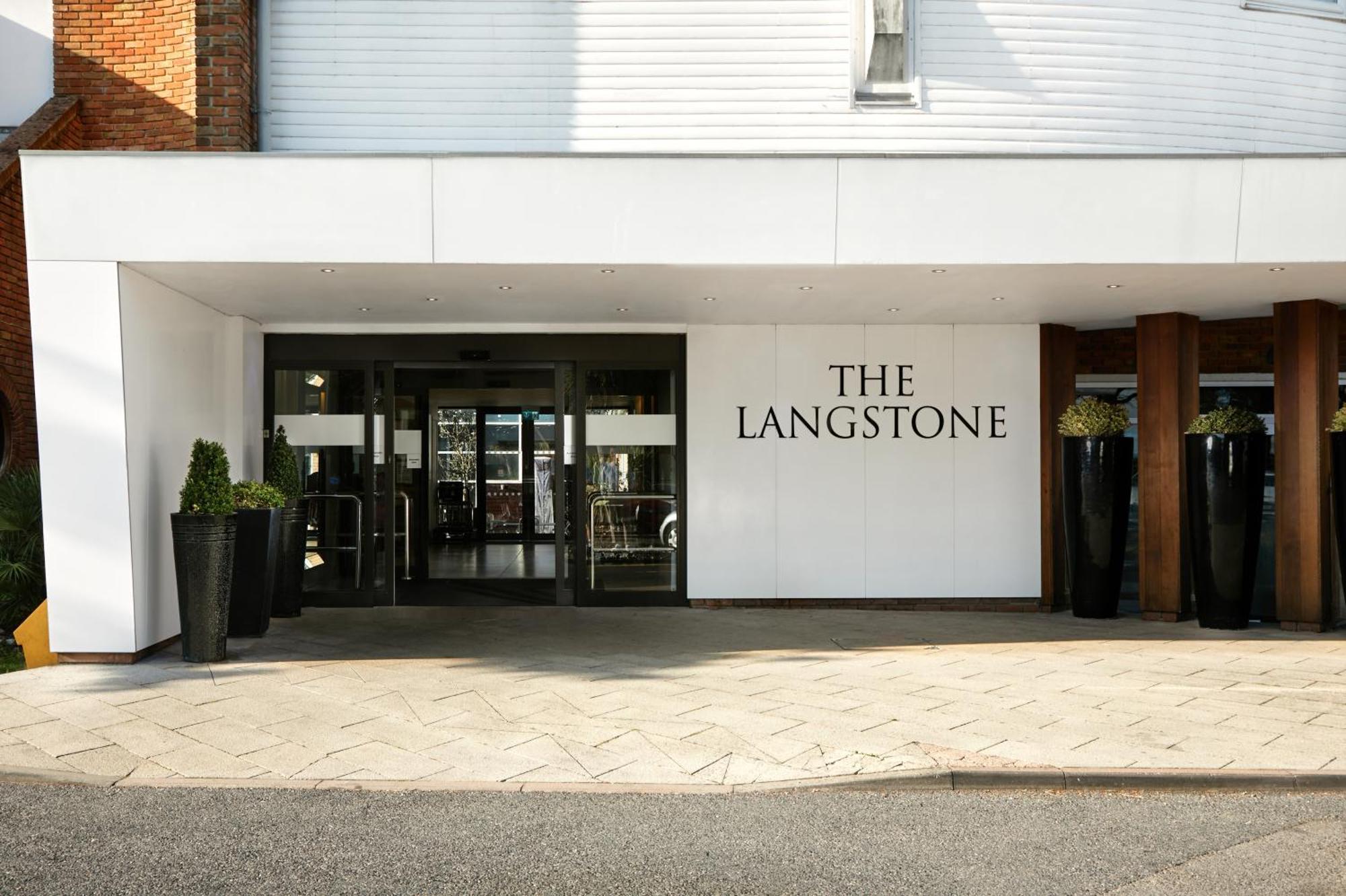 Langstone Quays Resort, Portsmouth Хавант Екстериор снимка