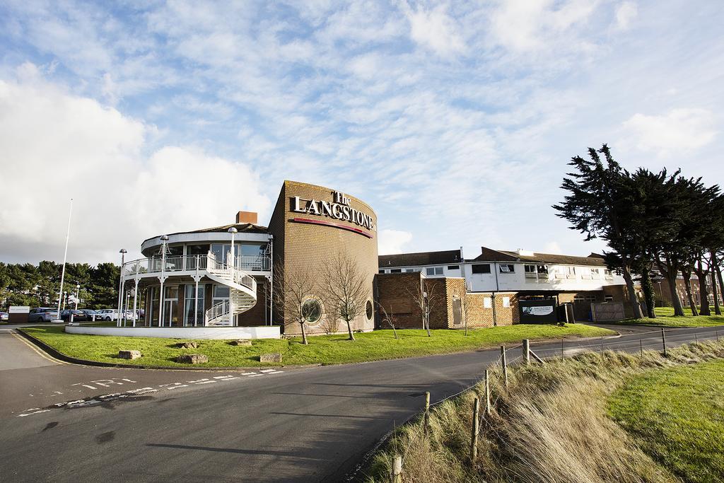 Langstone Quays Resort, Portsmouth Хавант Екстериор снимка