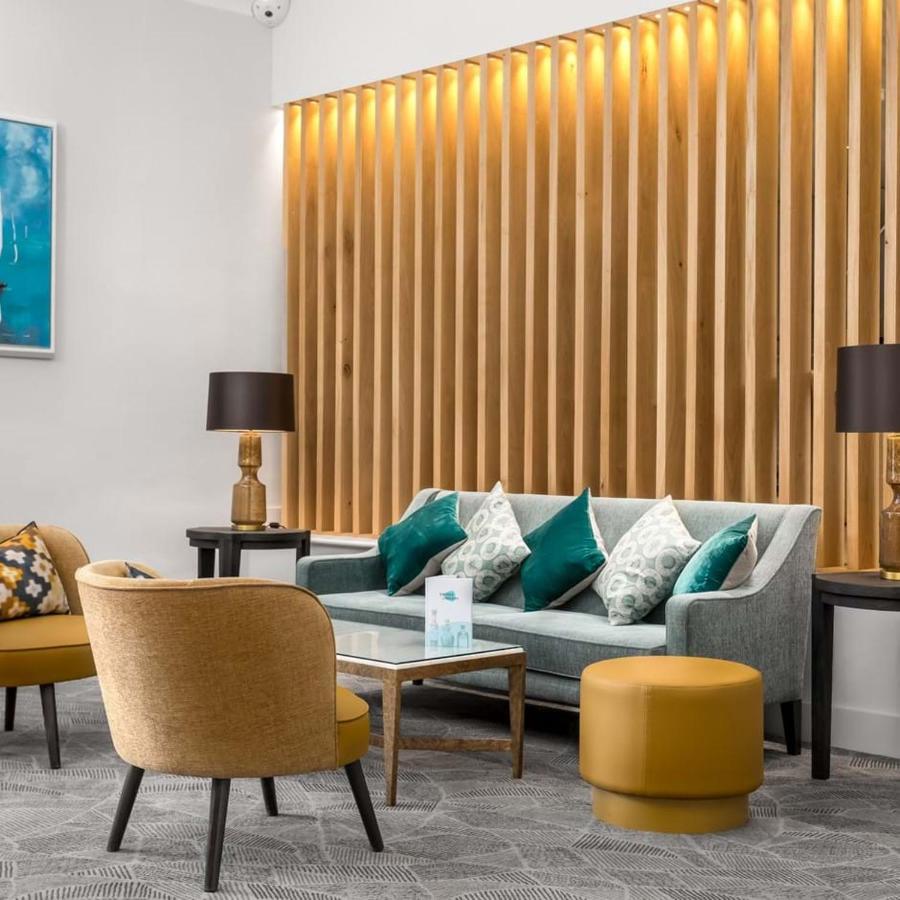 Langstone Quays Resort, Portsmouth Хавант Екстериор снимка