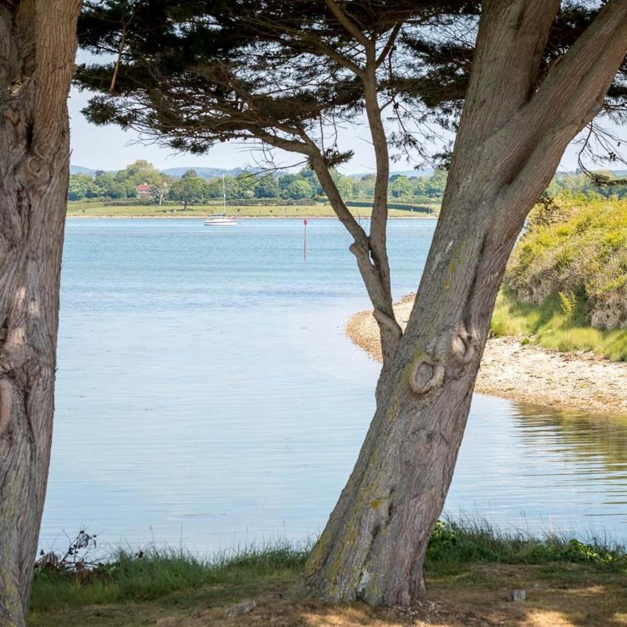 Langstone Quays Resort, Portsmouth Хавант Екстериор снимка